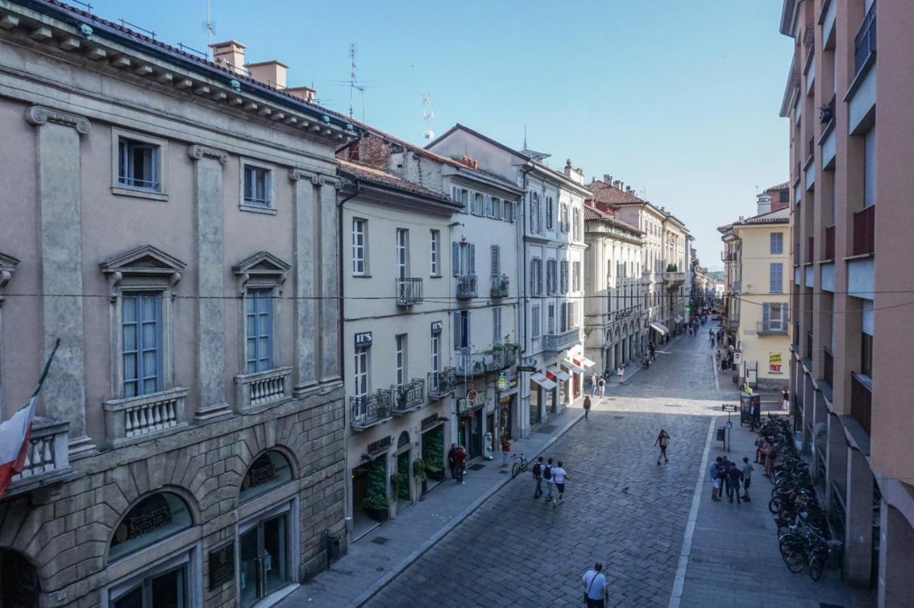 Casa Santa Maria Gualtieri Pavía Exterior foto